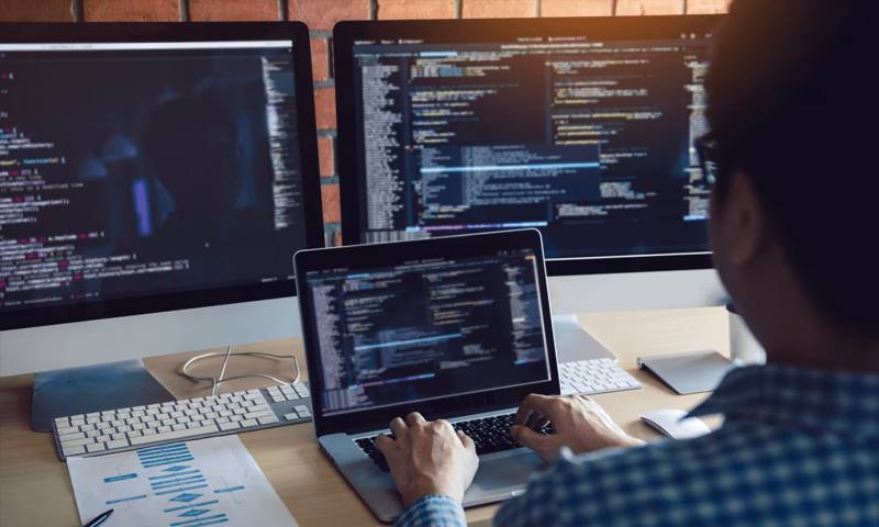 数据科学选型：R与Python如何赋能眉县网站建设？